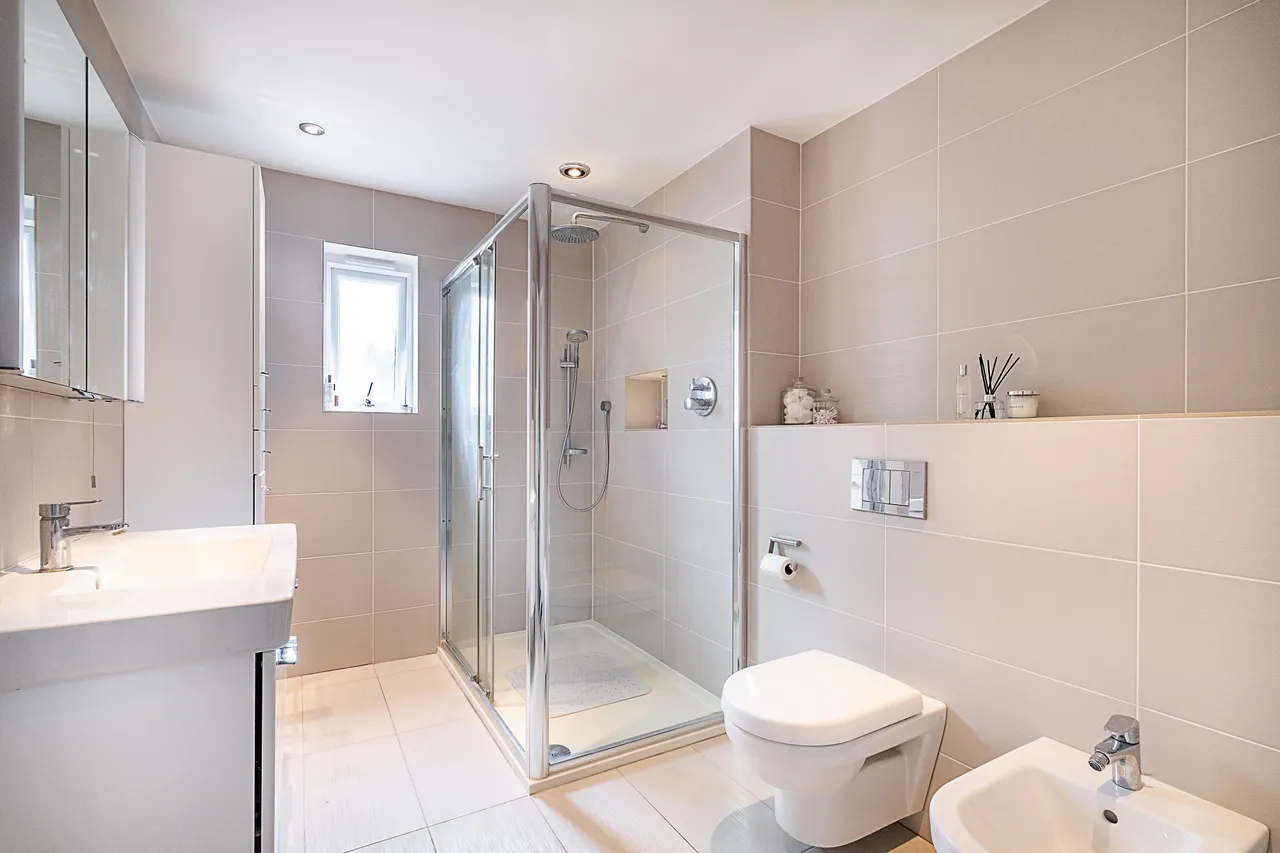 Paget Place, Kingston Upon Thames, KT2, photo 5