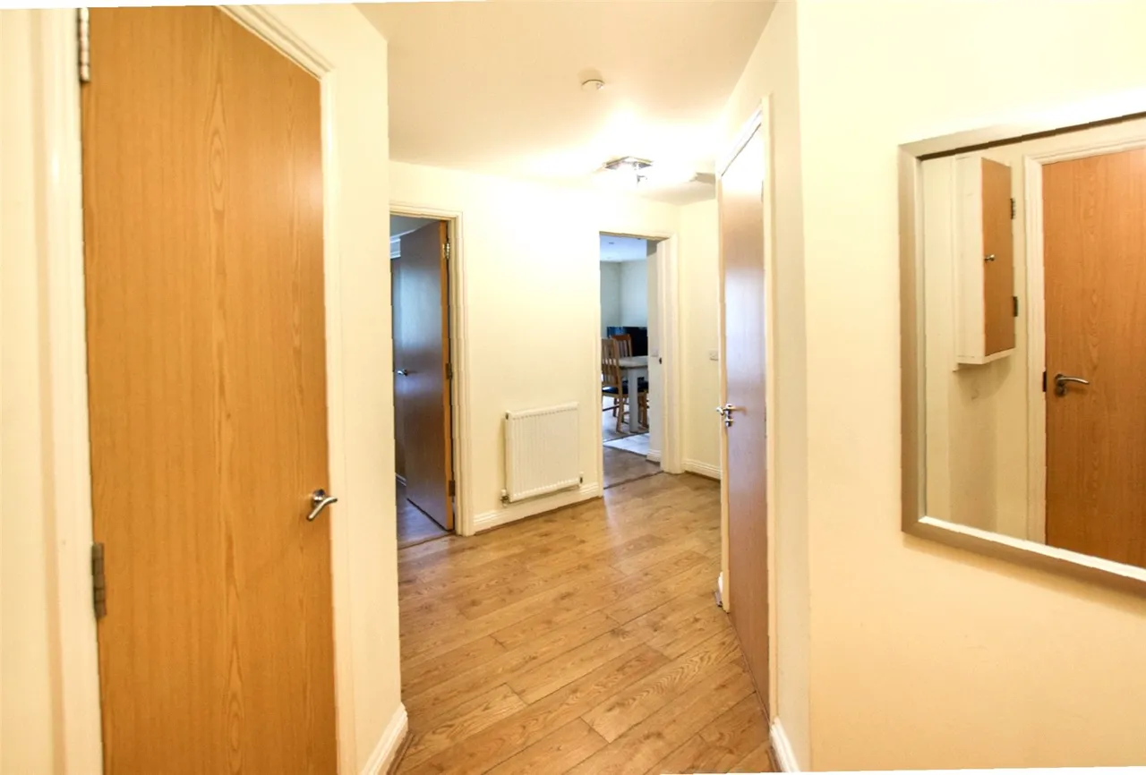 Farnborough Road, Farnborough, Hampshire, GU14 7LY, photo 7
