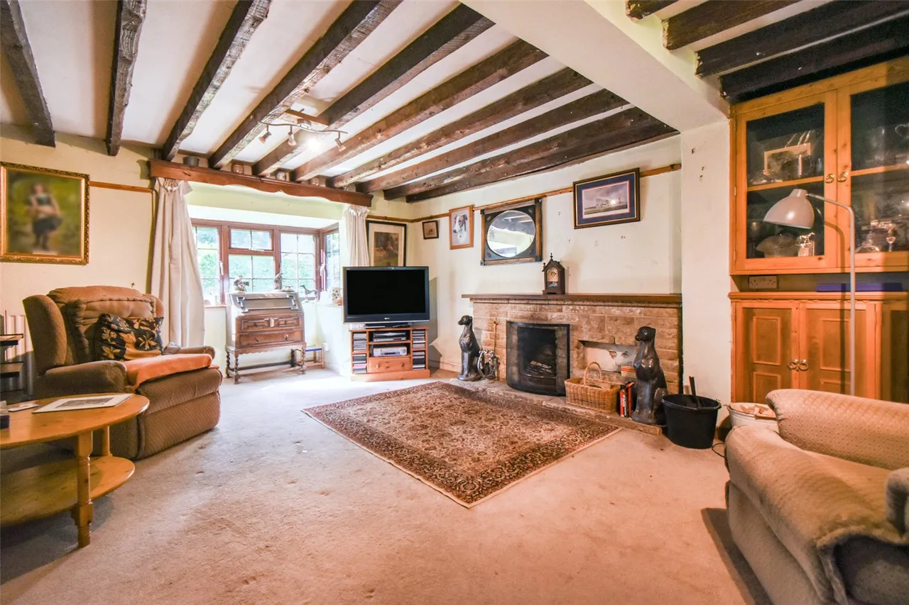 Newnham Road, Newnham, Hook, Hampshire, RG27 9AE, photo 5