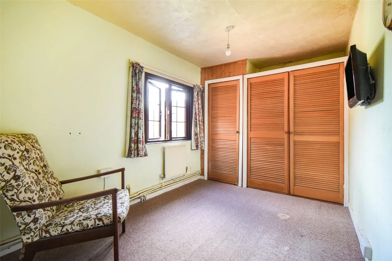 Newnham Road, Newnham, Hook, Hampshire, RG27 9AE, photo 16