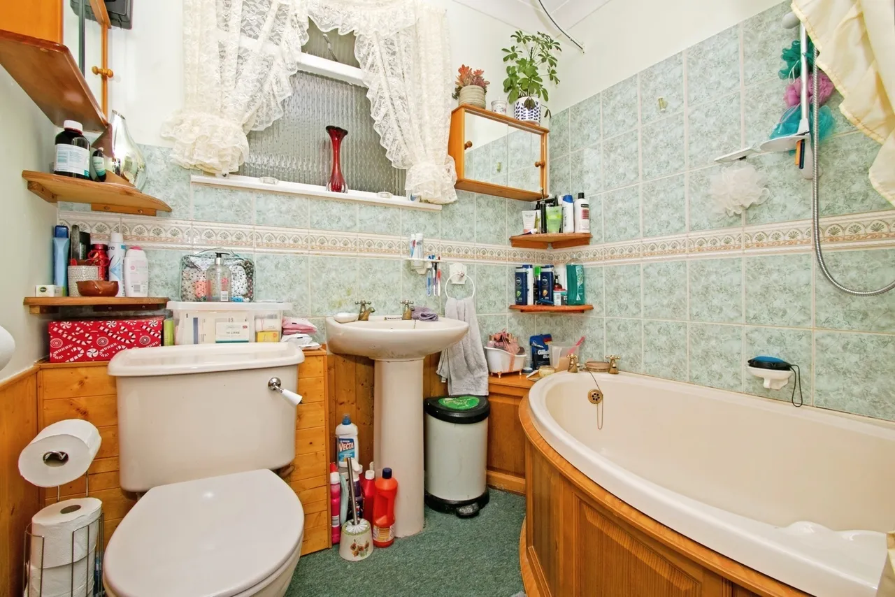Alexandra Close, Illogan, TR16, photo 11