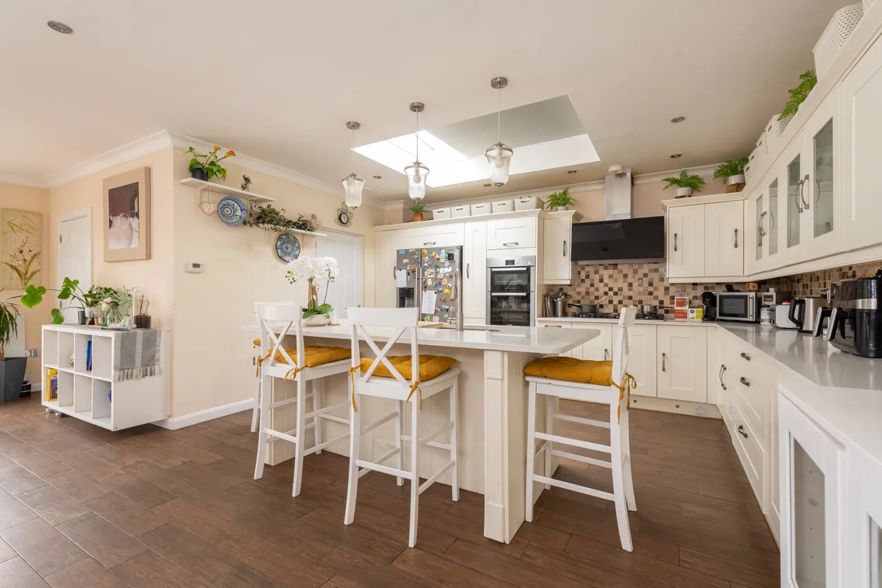 Grendon Way, Bierton, HP22, photo 10