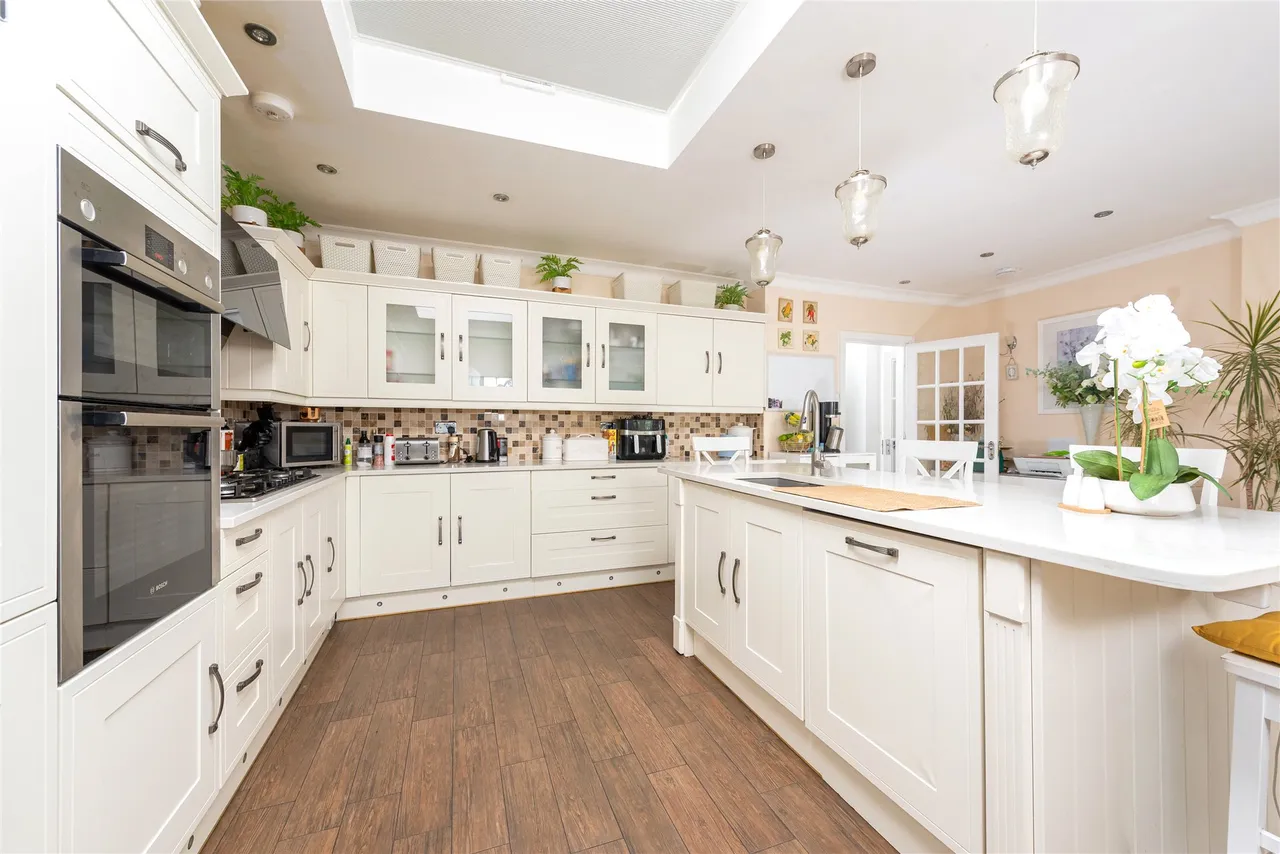 Grendon Way, Bierton, HP22, photo 12