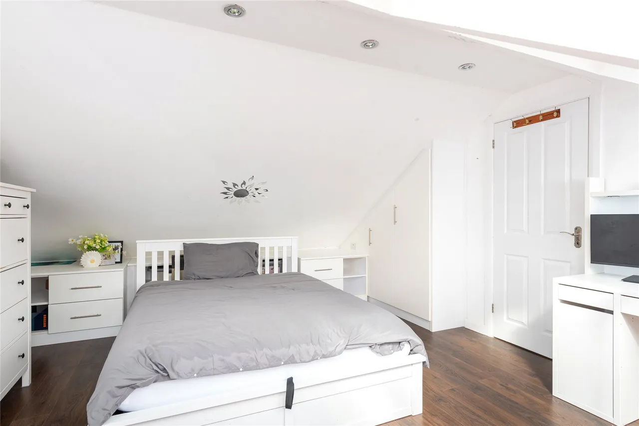 Grendon Way, Bierton, HP22, photo 19