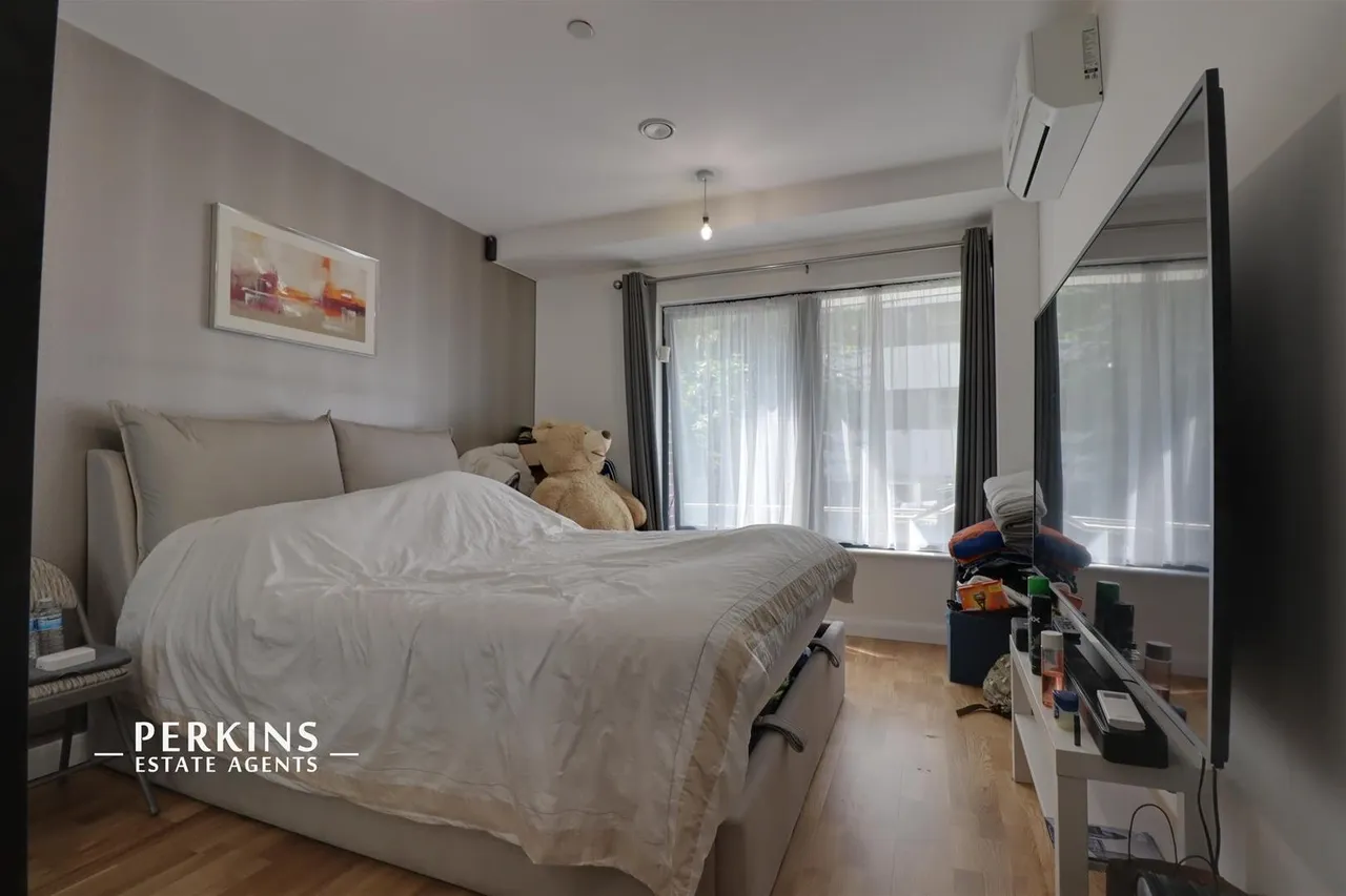 Signia court, Wembley, HA9, photo 3