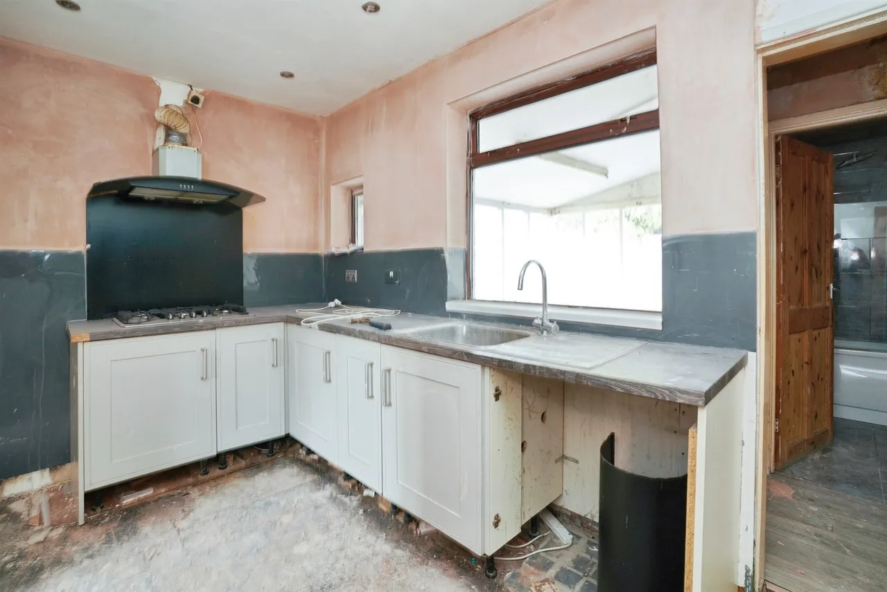 Booth Road, Wednesbury, WS10, photo 3