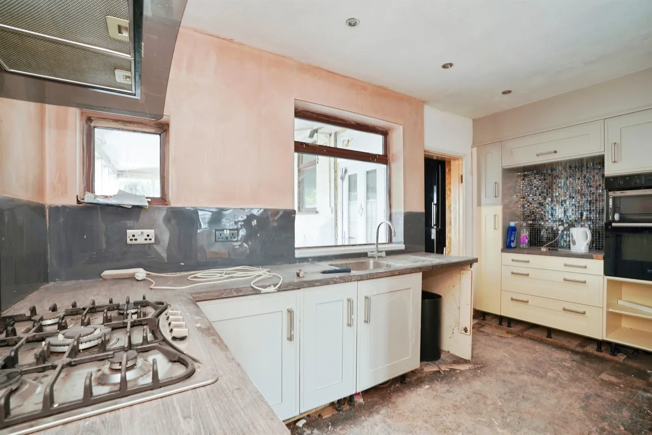 Booth Road, Wednesbury, WS10, photo 13