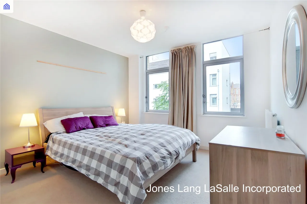 Salton Square, London, E14, photo 5