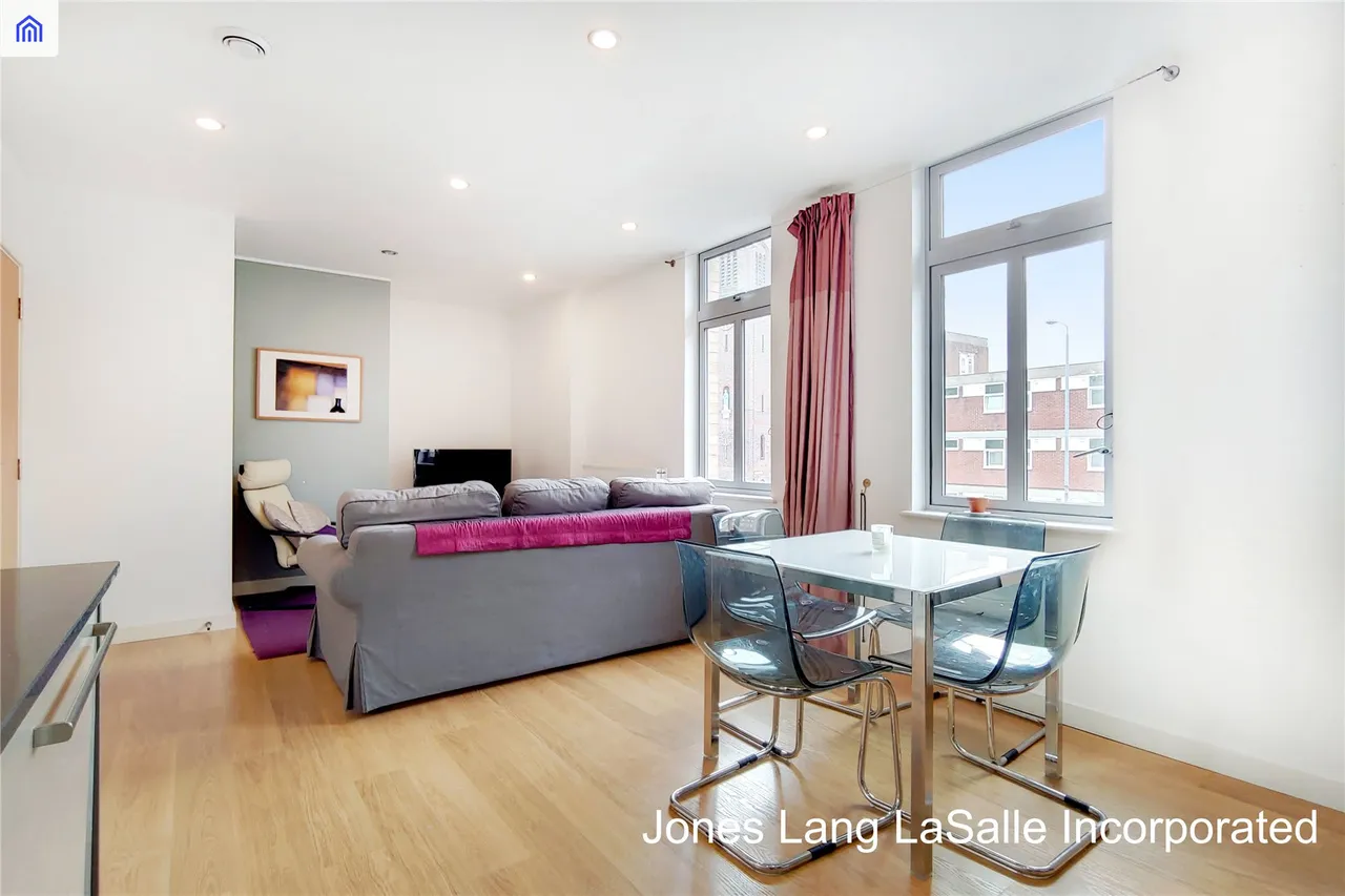 Salton Square, London, E14, photo 4