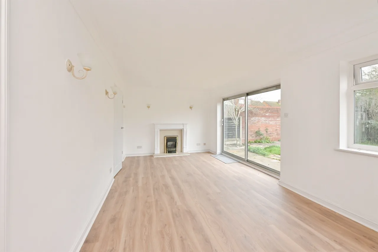 Wallers Way, Hoddesdon, photo 11