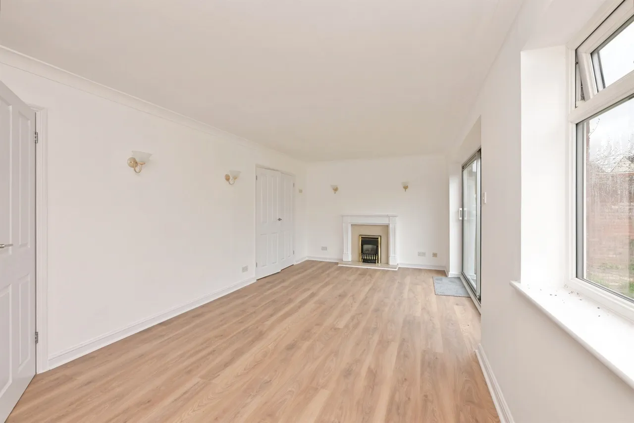 Wallers Way, Hoddesdon, photo 10