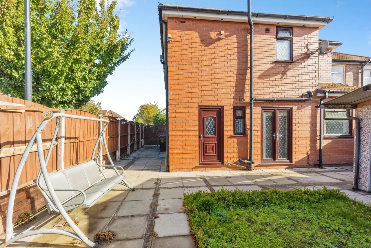 Strathmere Avenue, Stretford, M32, photo 28