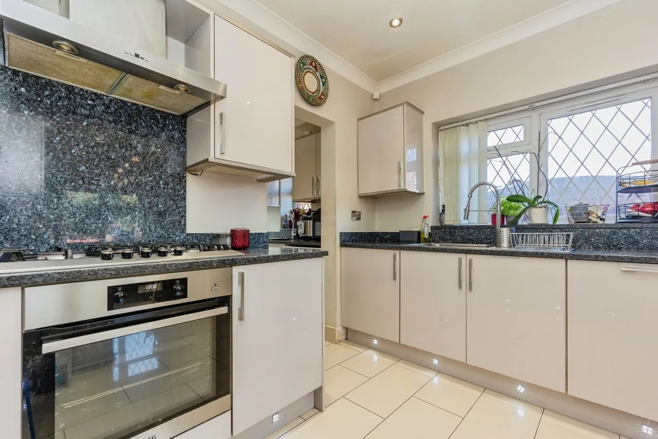Strathmere Avenue, Stretford, M32, photo 8