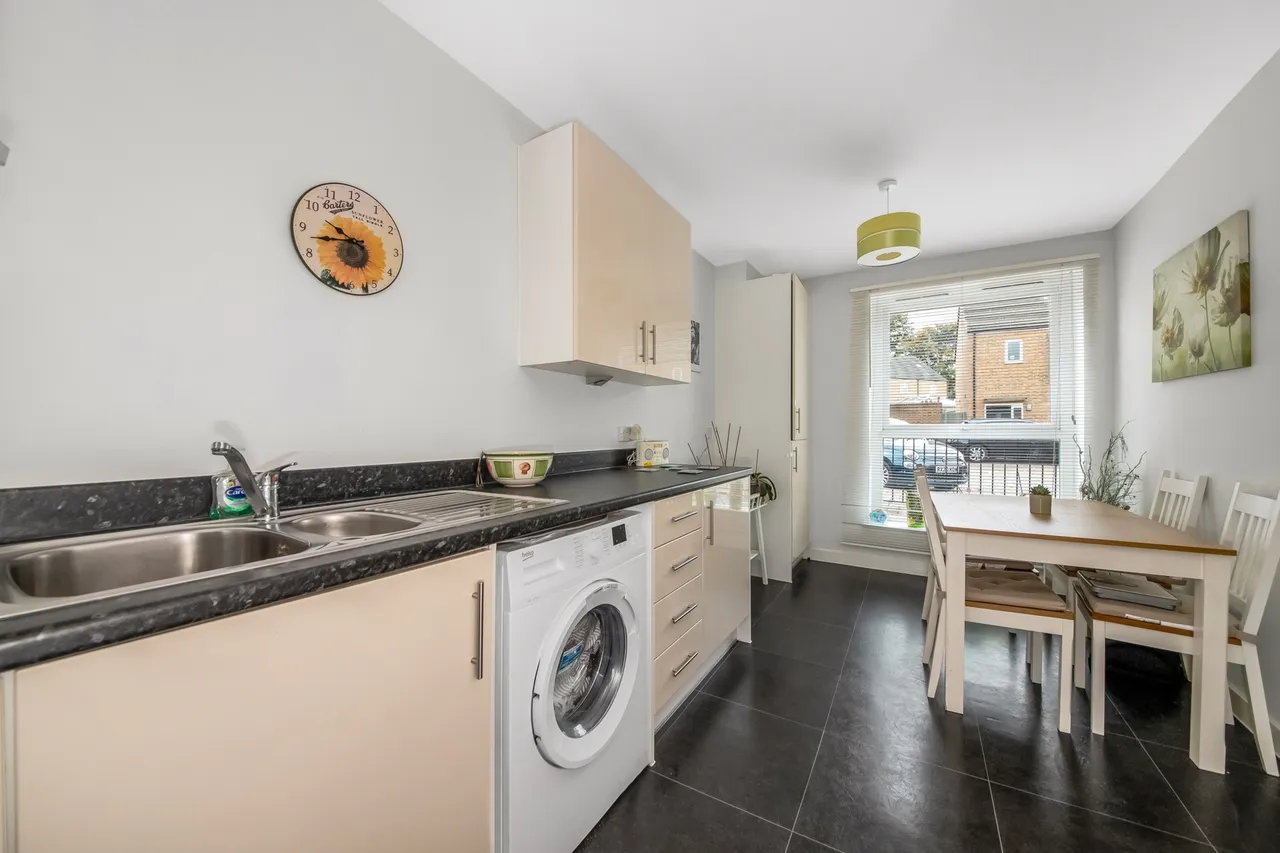 Pinson Way, Orpington, BR5 4FP, photo 3