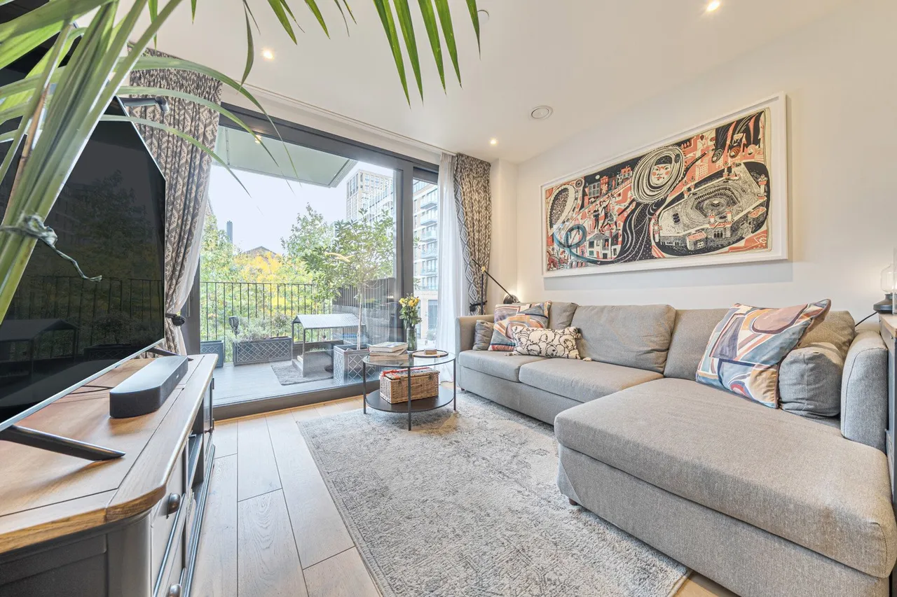 Major Draper Street, SE18, photo 9