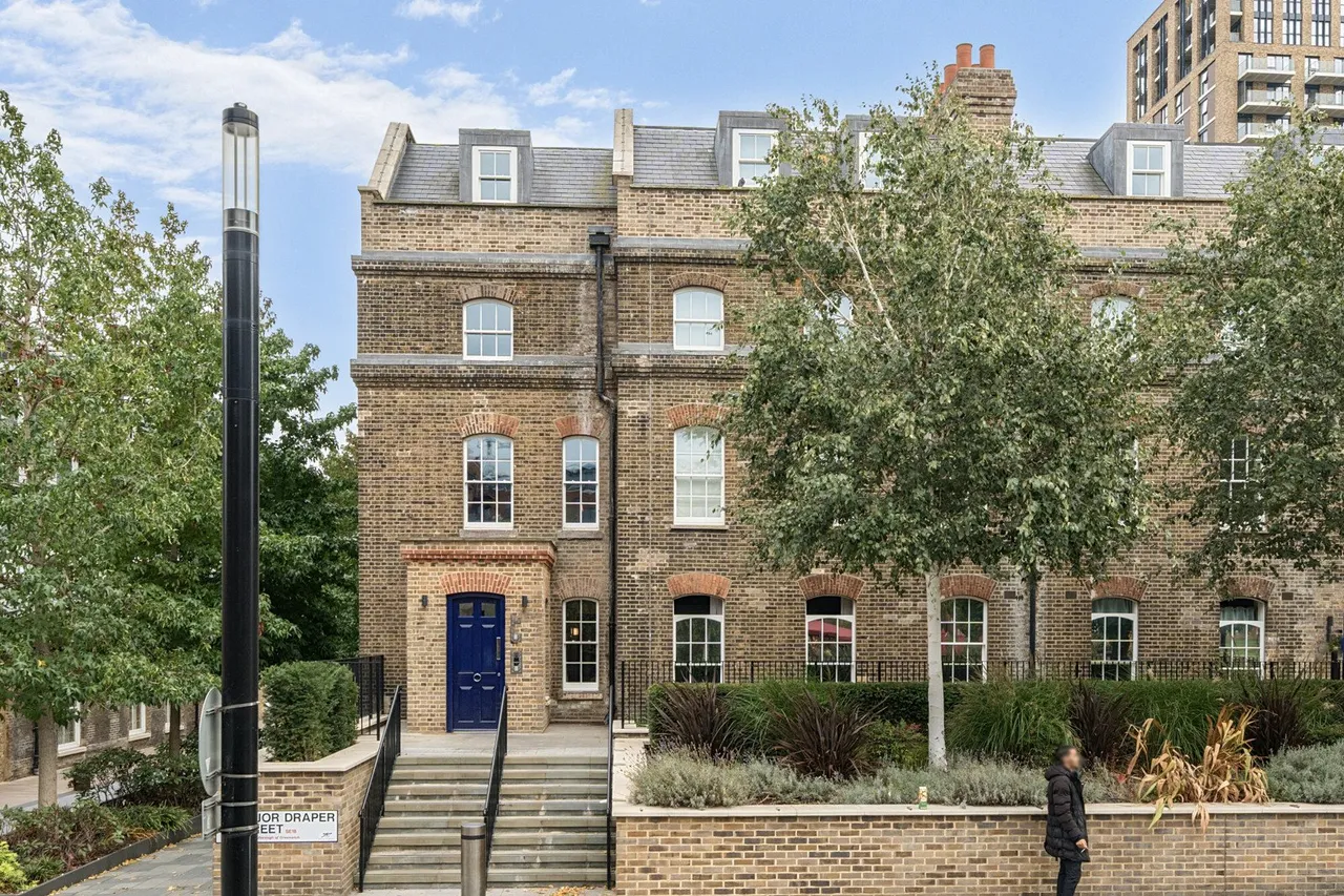 Major Draper Street, SE18, photo 17