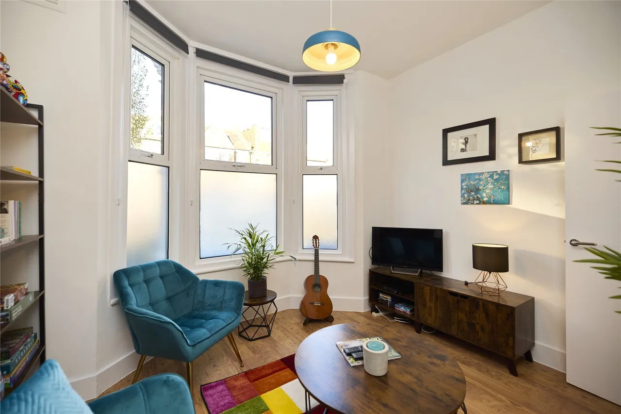 1 bed flat to rent — Colless Road, London, N15