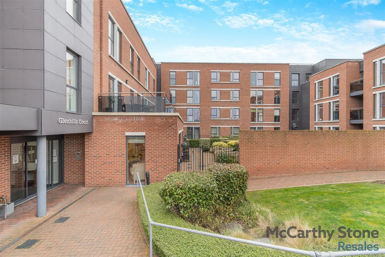 1 bed flat for sale, Little Glen Road, Glen Parva, LE2