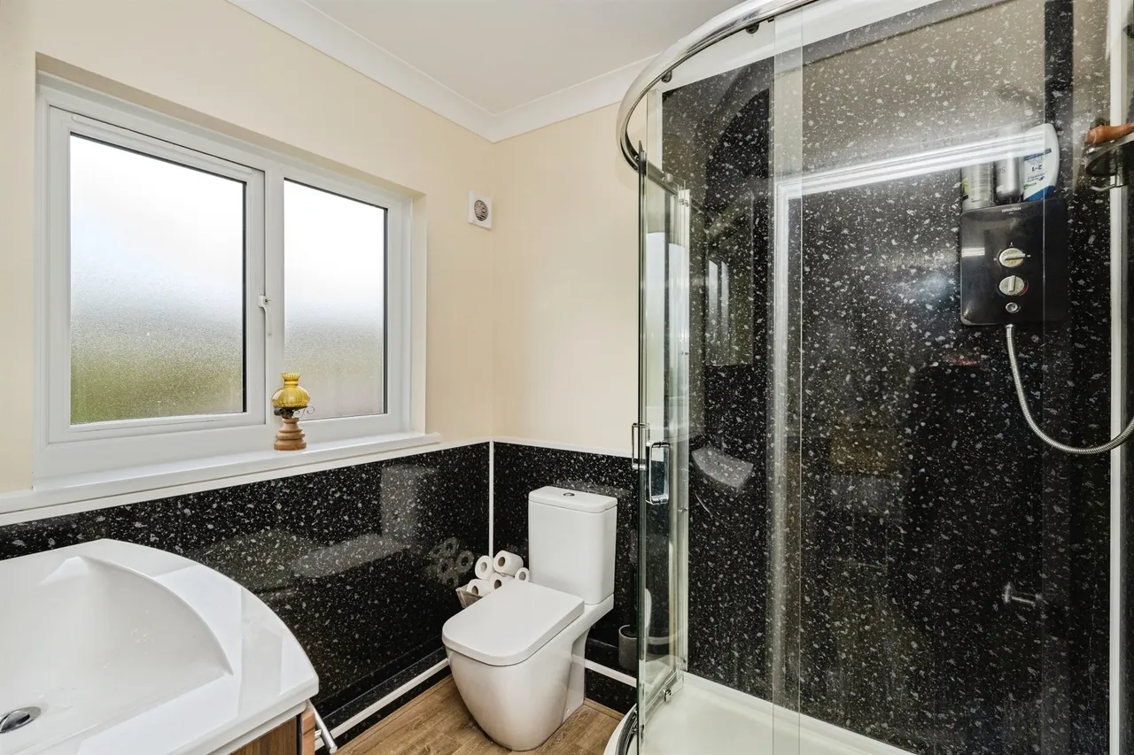 Heol Gelli Fawr Llanelli, SA15, photo 24