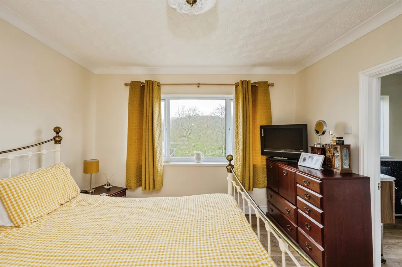 Heol Gelli Fawr Llanelli, SA15, photo 28