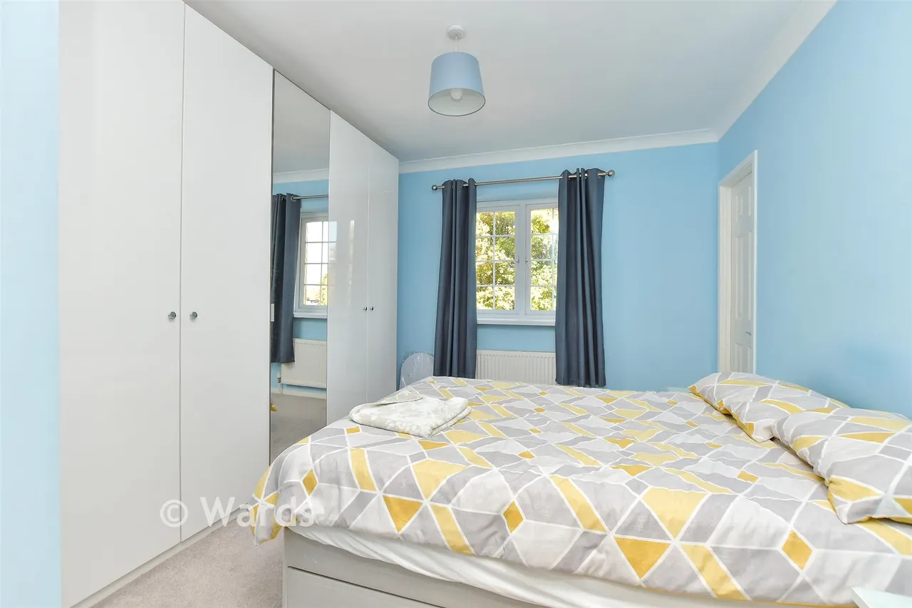 Yeates Drive, Kemsley, ME10, photo 10