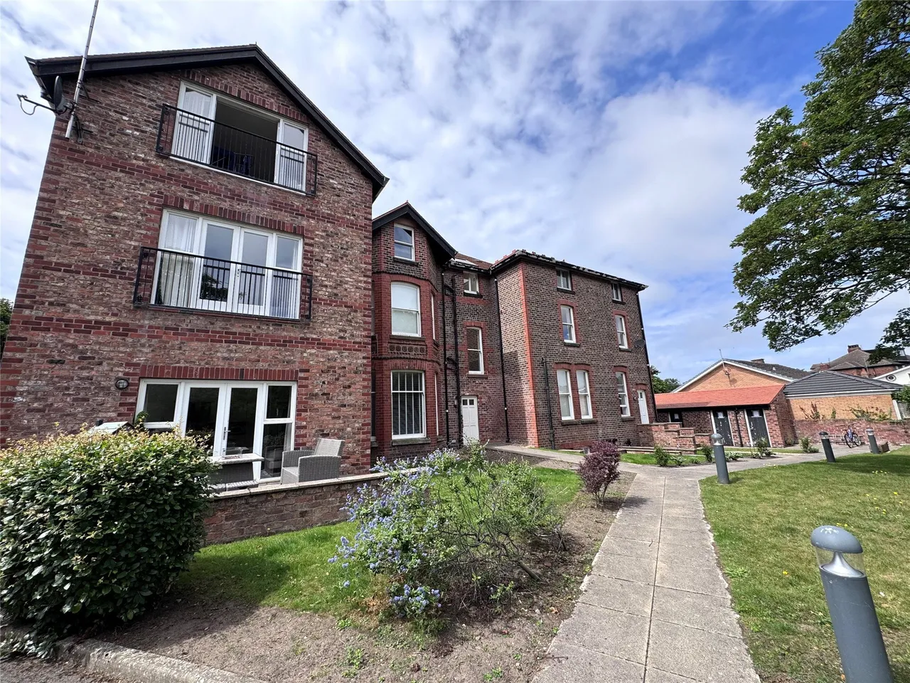 Merrilocks Road, Blundellsands, L23, photo 13