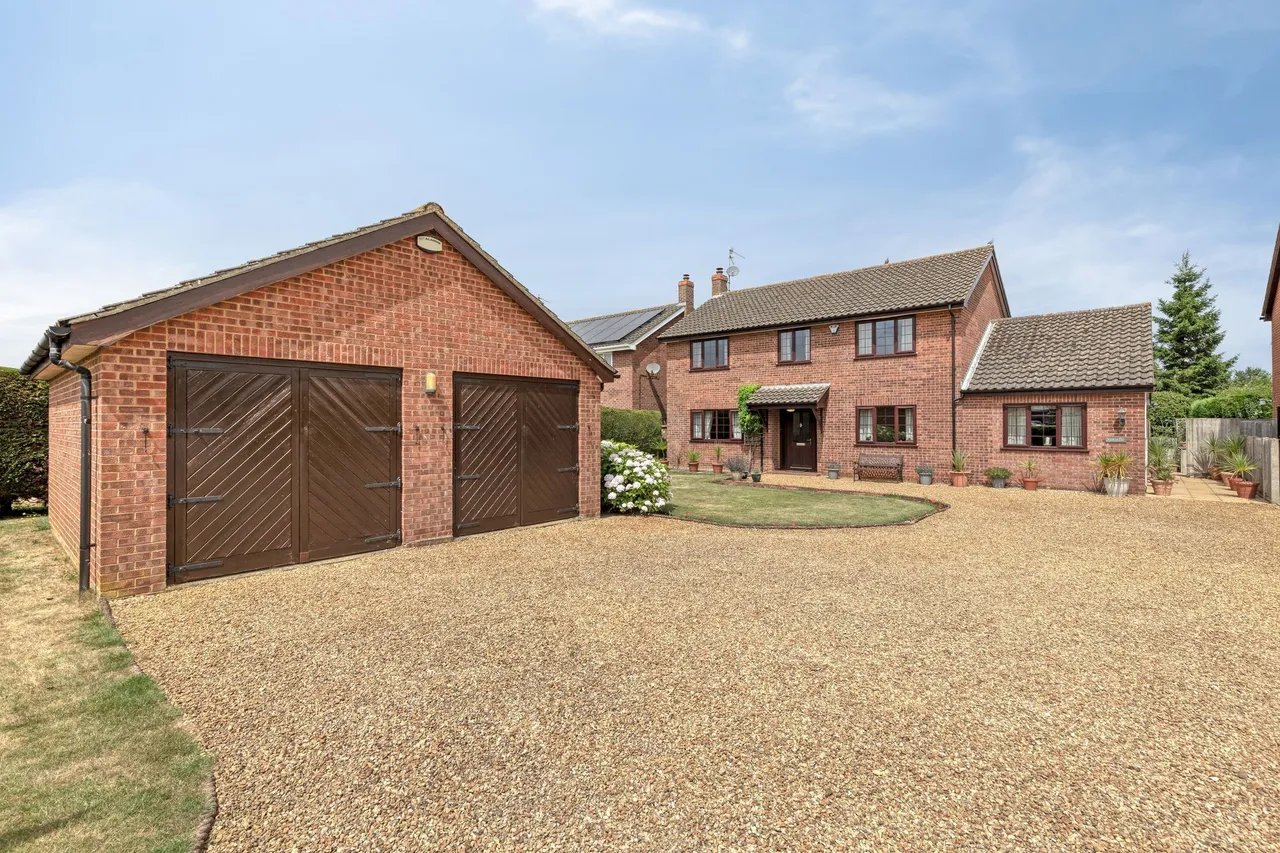 Chain Free in Gayton, photo 2