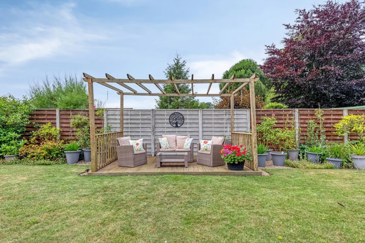 Chain Free in Gayton, photo 19