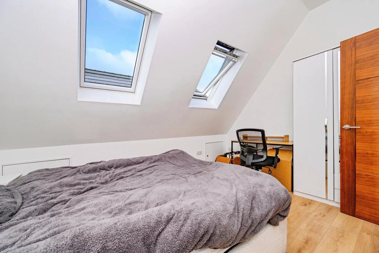 West Wycombe Road, High Wycombe, HP12, photo 7