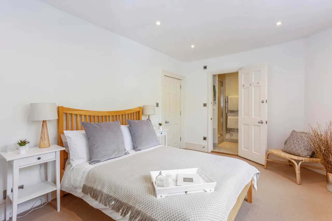 Milsom Place, Bath, BA1, photo 10