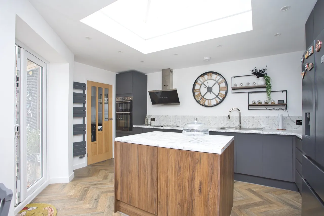 Downs Road, Folkestone, CT19, photo 3