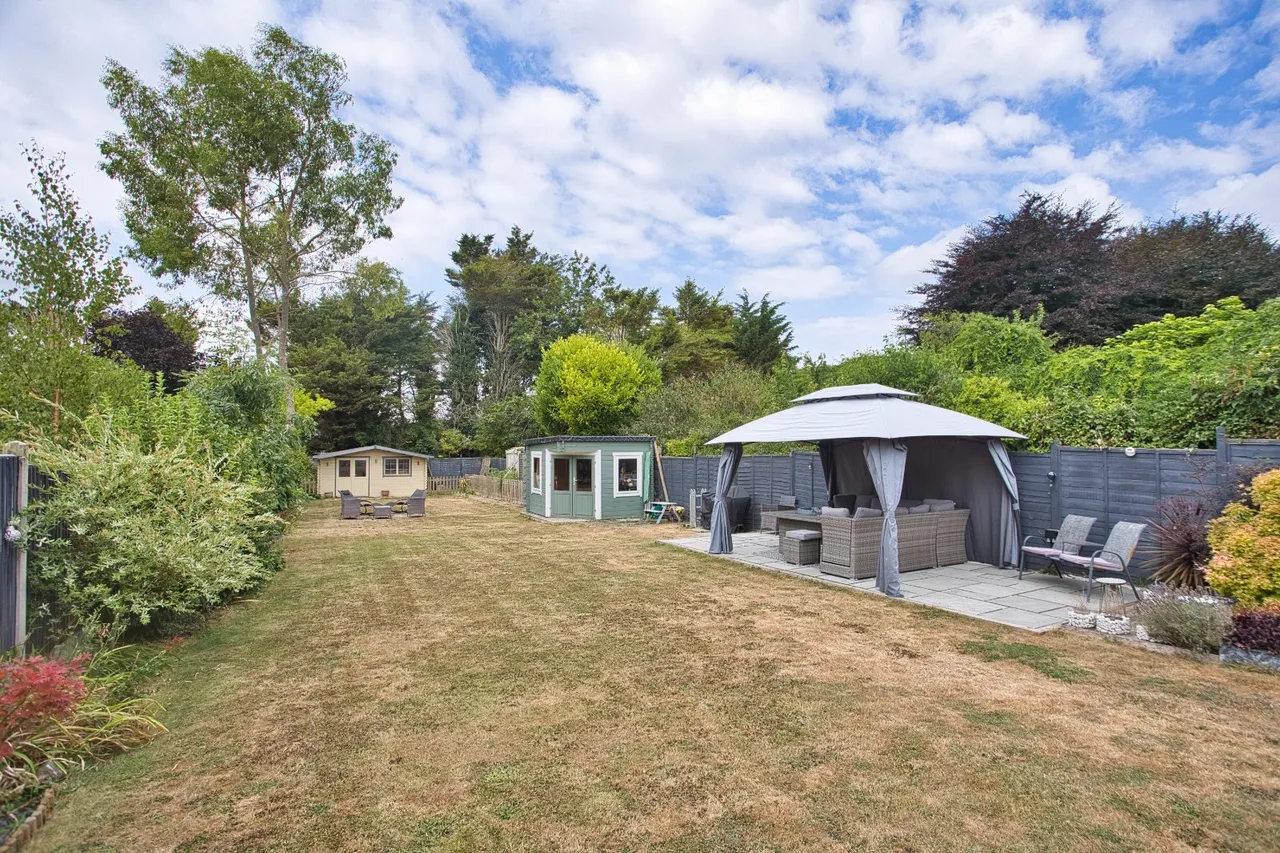Downs Road, Folkestone, CT19, photo 2