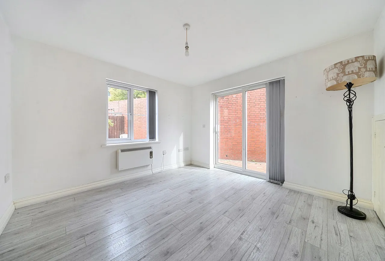Old Tram Road, Gloucester, GL1 1SJ, photo 6