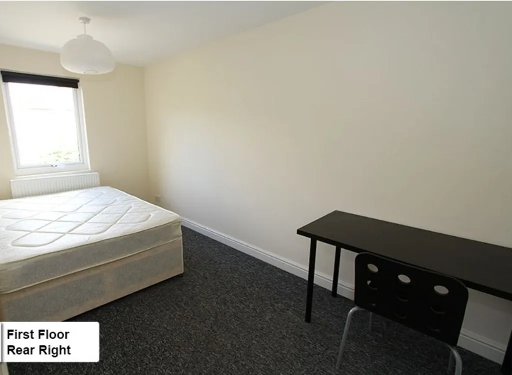 Mitchell Avenue, Coventry, photo 5