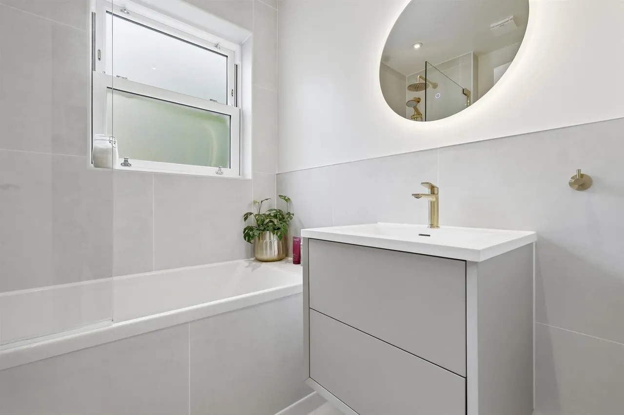 Herrick Road, London, N5, photo 12