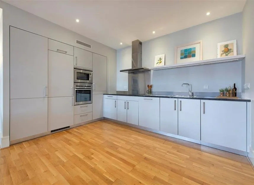 Kean Street, Fitzrovia & Covent Garden, WC2B, photo 4