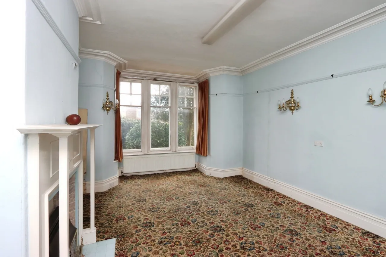 Dalewood Drive, Sheffield, South Yorkshire, S8, photo 13