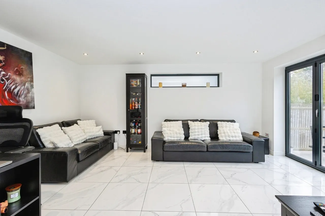 Bracklesham Road, Hayling Island, PO11, photo 16
