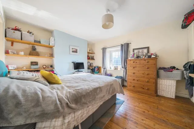Llandaff Row, Penpentre, LD3, photo 4