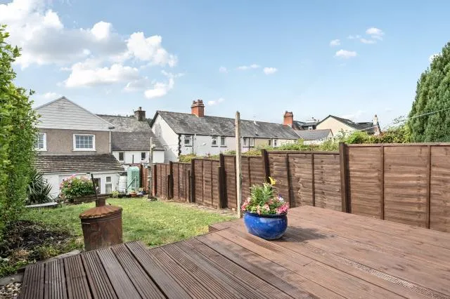 Llandaff Row, Penpentre, LD3, photo 10