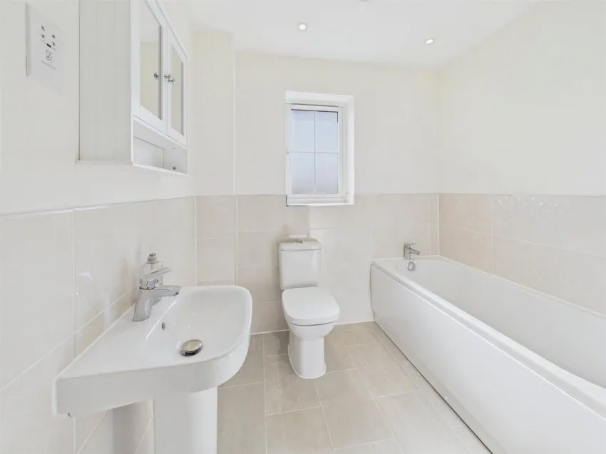 Aster Close, Twigworth, photo 33