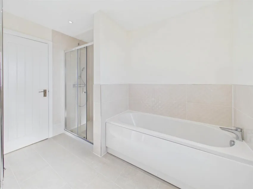 Aster Close, Twigworth, photo 23