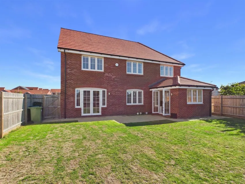 Aster Close, Twigworth, photo 35