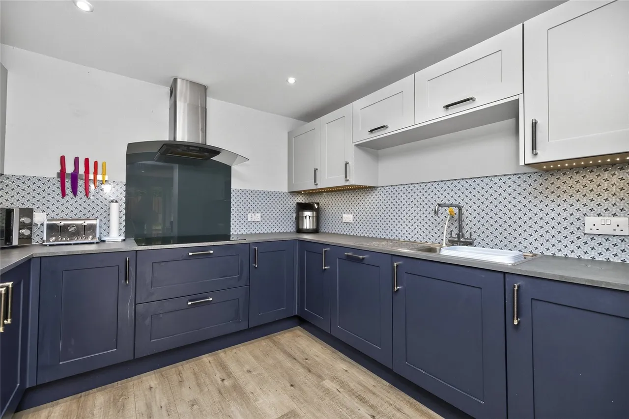 Ash Grove, Blackburn, AB21, photo 8