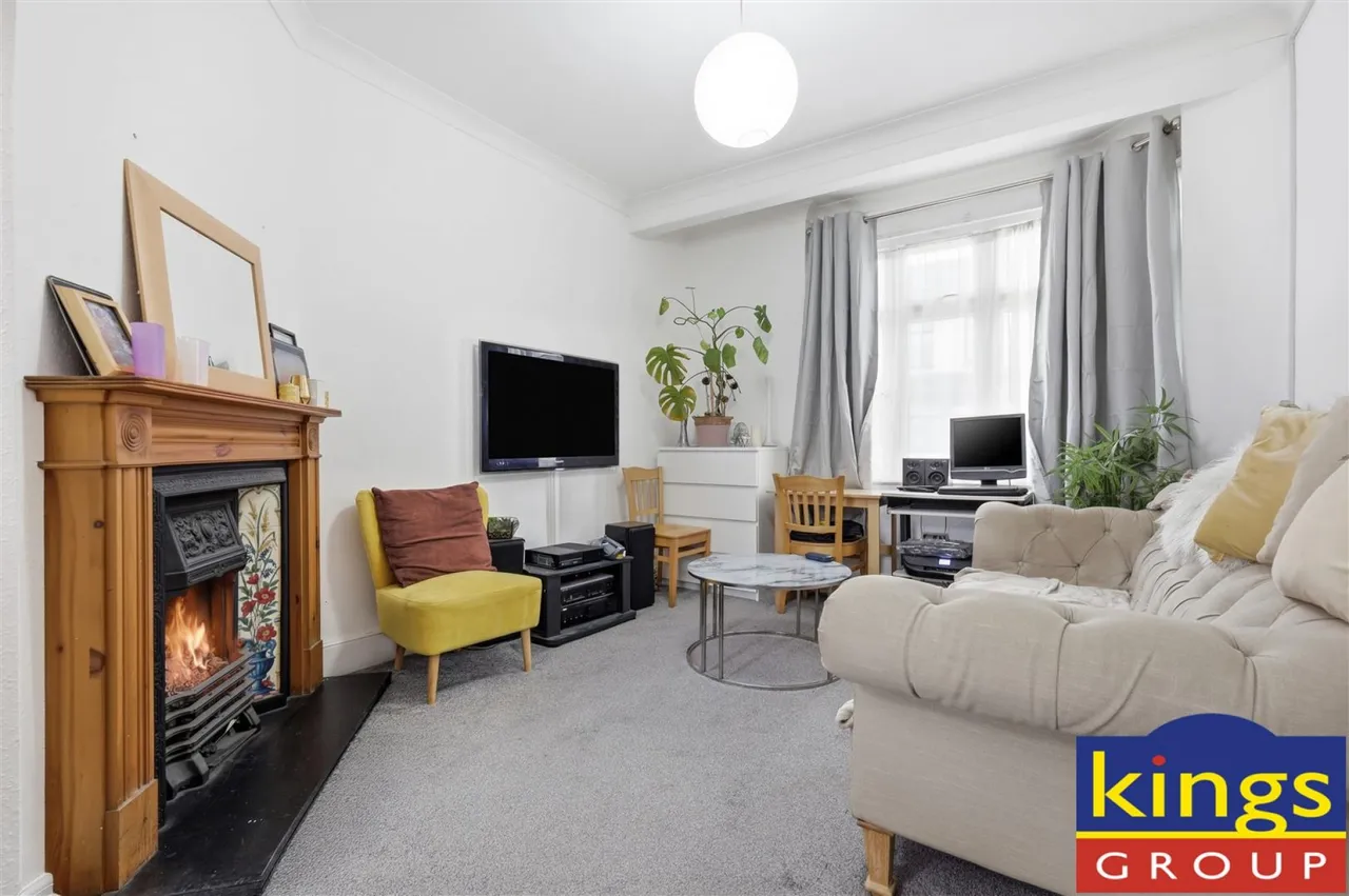 Croyland Road, Edmonton, N9, photo 2