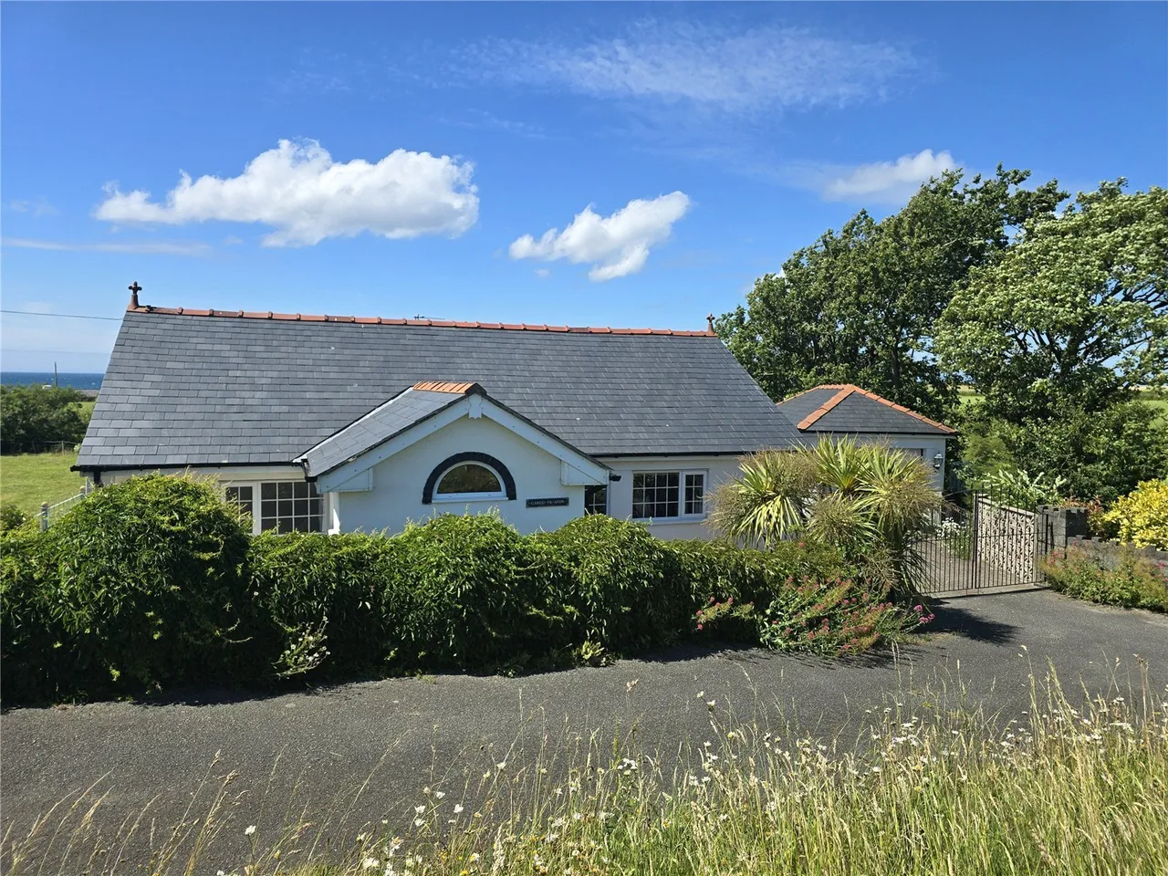 Aberdesach, Caernarfon, LL54, photo 5