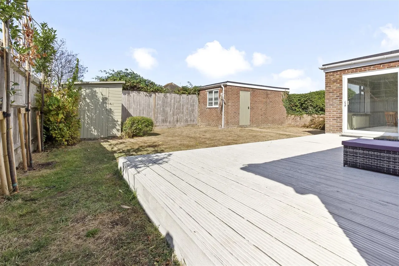 Eastergate Close, Goring-By-Sea, Worthing, photo 19