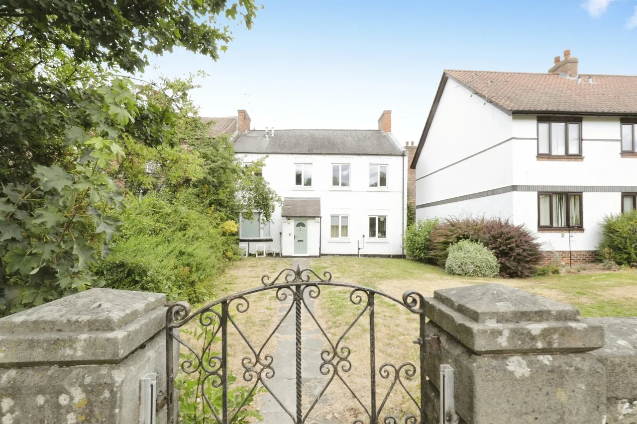 1 bed flat for sale — Bridge House, Boroughbridge, York
