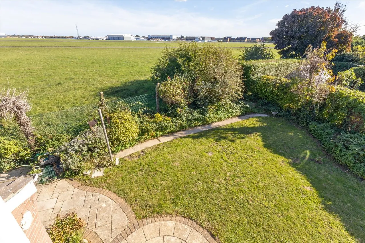 Ashton Way, Stubbington, Fareham, photo 2