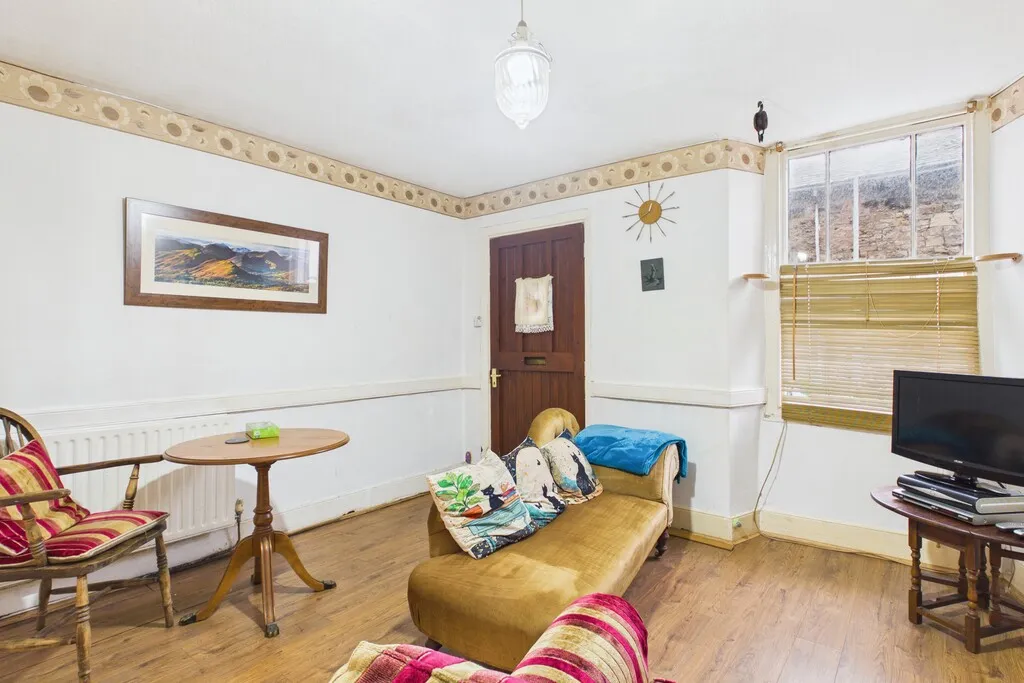 Wilson Street, Kendal, LA9, photo 12